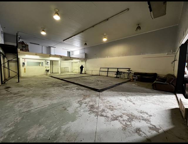 729M² FACTORY TO LET IN ALRODE